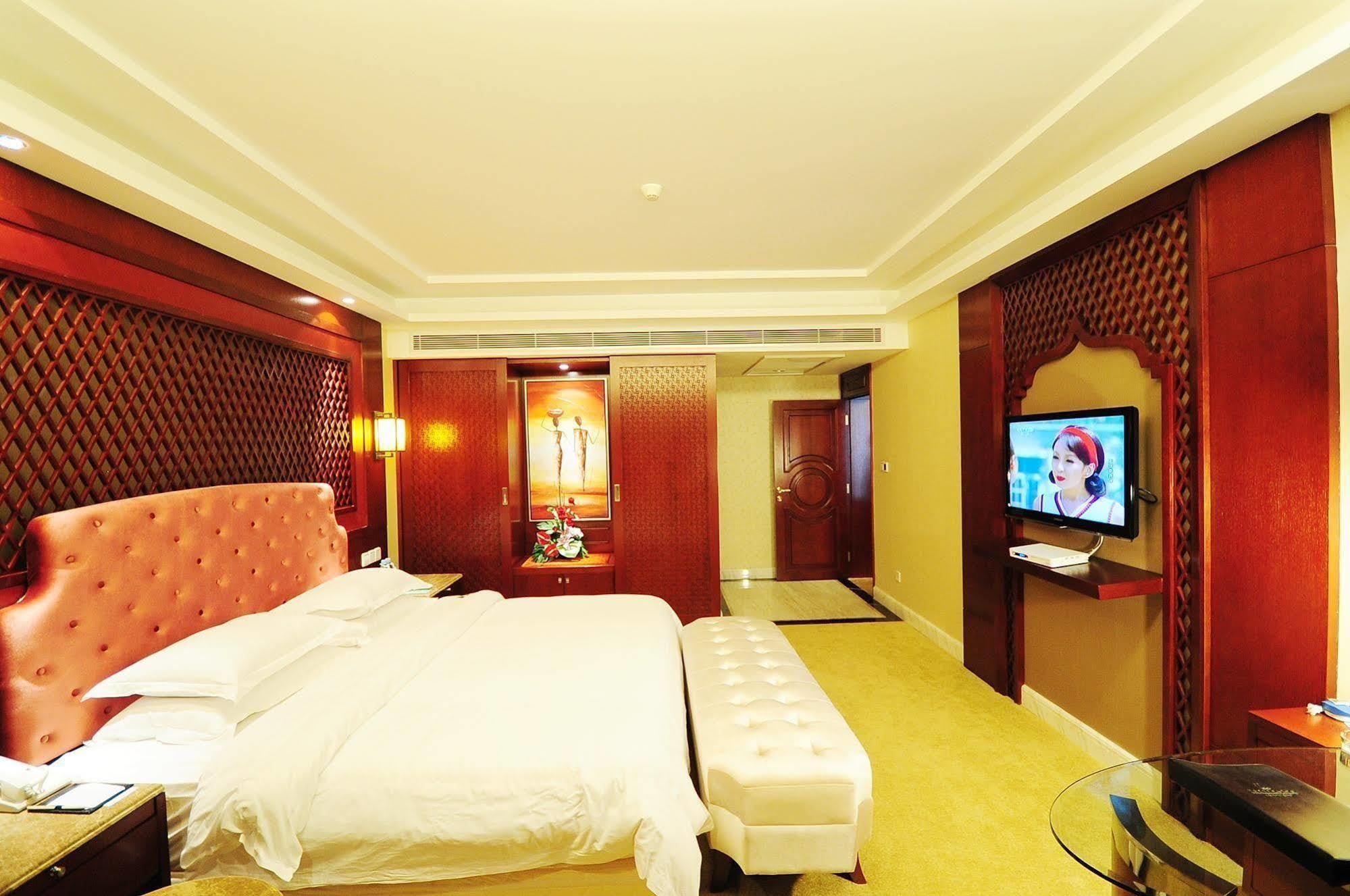 St. Tropez Hotel Changsha Exterior photo