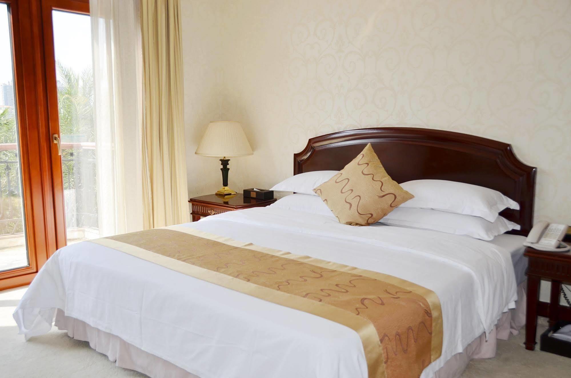 St. Tropez Hotel Changsha Exterior photo